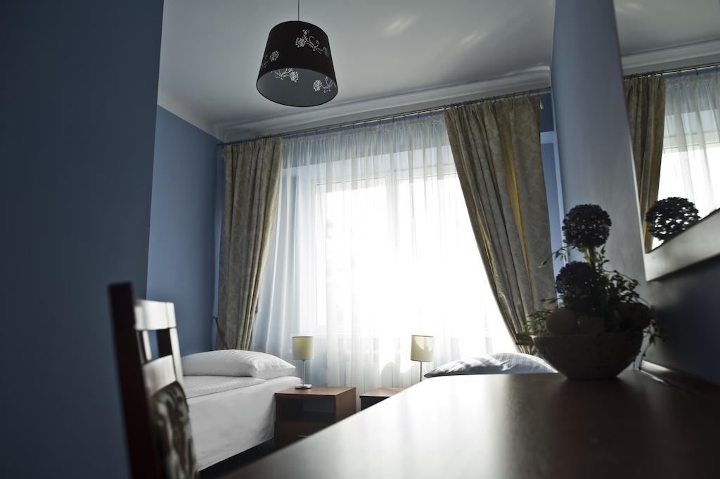 Hotel Korona Łuków Cameră foto