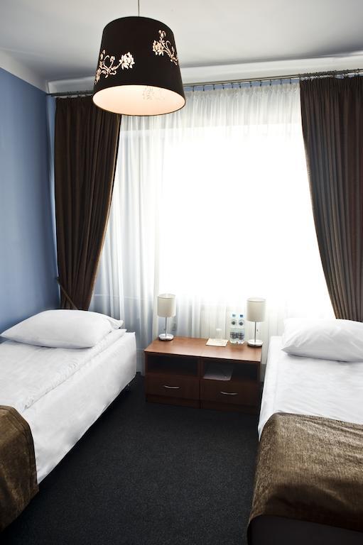 Hotel Korona Łuków Cameră foto
