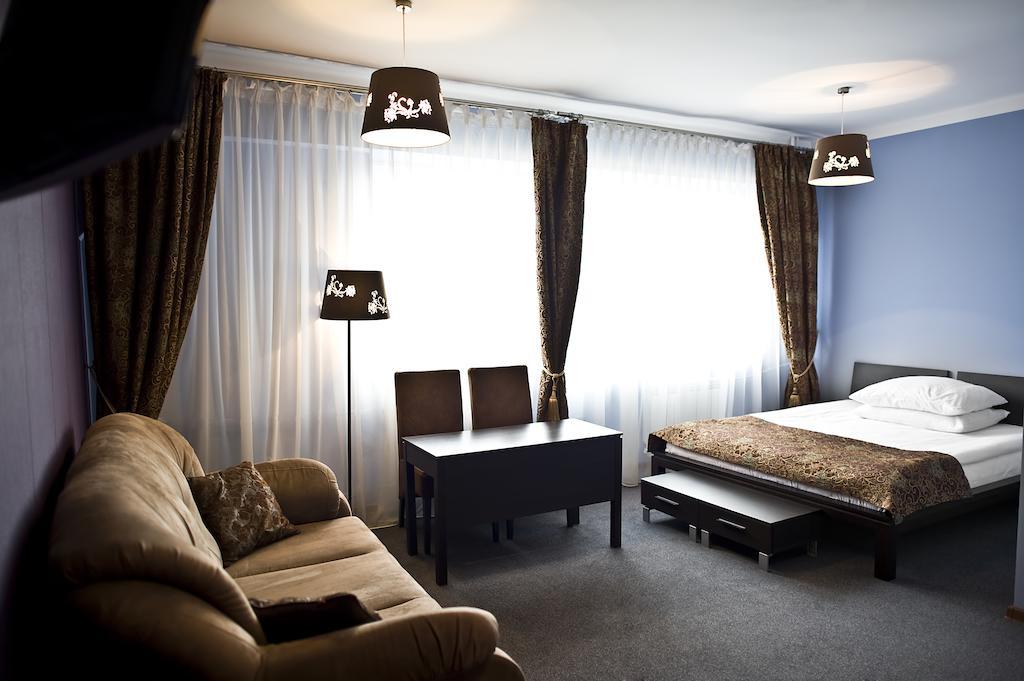 Hotel Korona Łuków Cameră foto